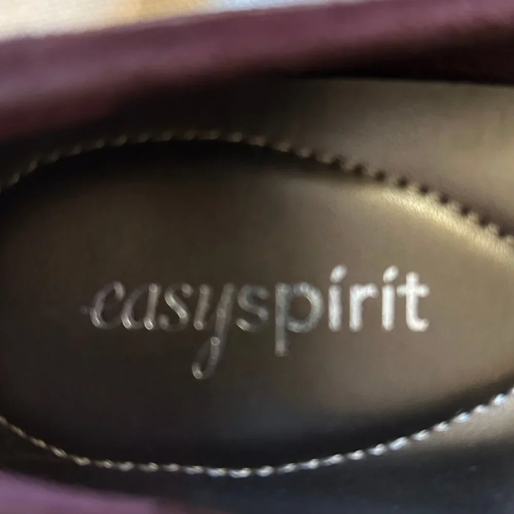 NEW (NWOT) Easy Spirit Airey burgundy leather pumps sz 7
